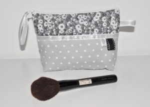 style-trousse-femme